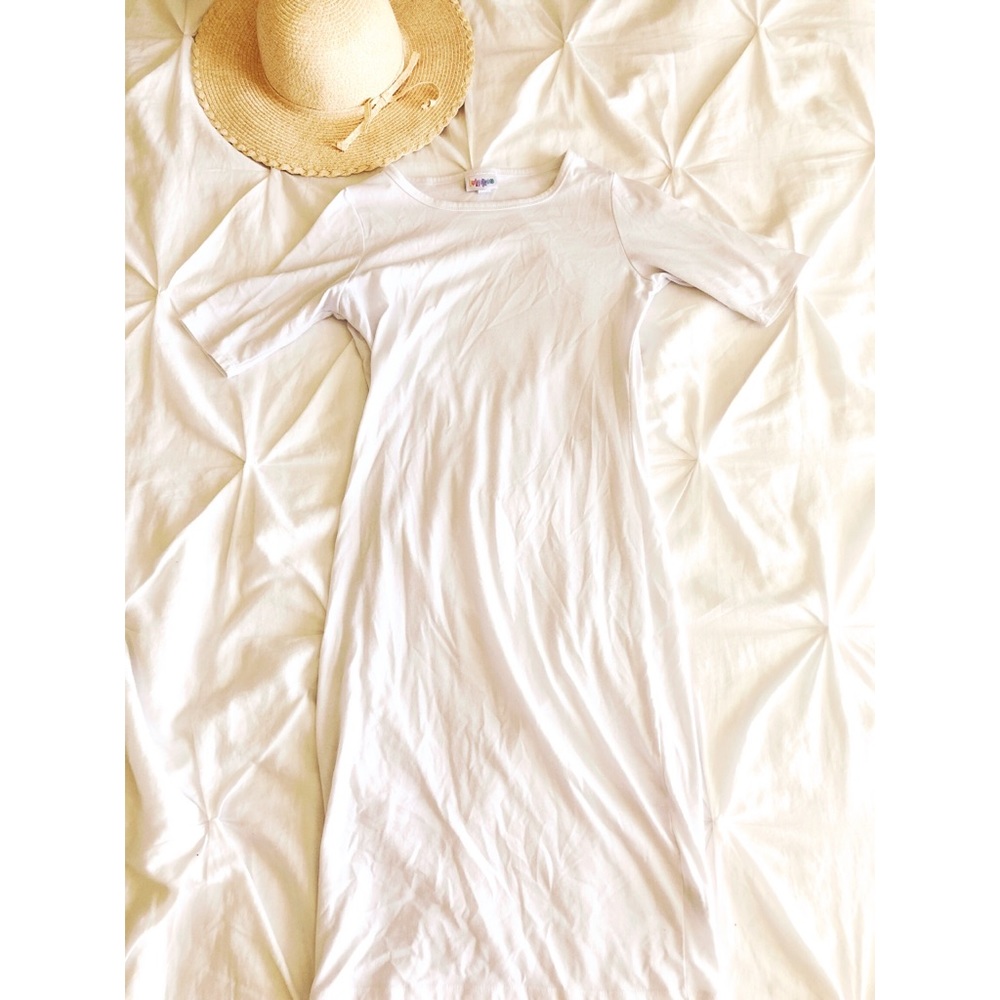 🦄LuLaRoe White Julia